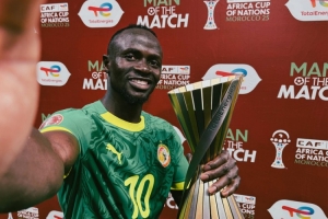 马内：萨拉赫努力带领球队走到这步，很遗憾我们终有一方要落败