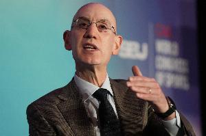 萧华：和皇马及ALBA柏林有过探讨 但更具体的事项现在还没到时候