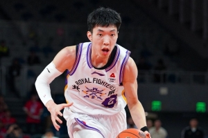 冲击力很强！廖三宁15中7拿下22分2板7助1断1帽