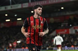 身价2200万欧！记者：尤文接触伯恩茅斯后卫塞内西，有意今夏签下