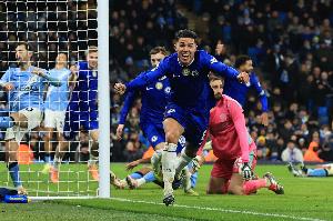 记者：巴黎对恩佐感兴趣，但目前只与其经纪人有过非正式接触