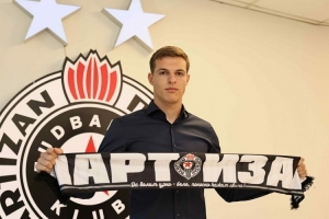 隆戈：米兰再次接触贝尔格莱德游击谈科斯蒂奇，距离进一步拉近