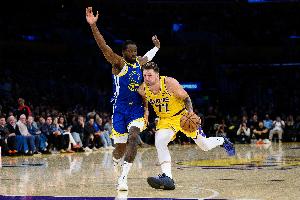 勇记：湖人一直关注库明加 佩林卡认为他的运动能力适合东契奇