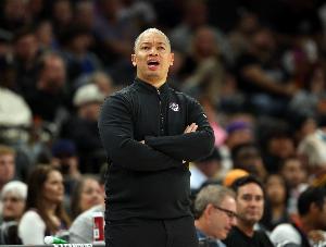 桑德斯和乔丹·米勒应该转正?卢:当然 但这是弗兰克的事情