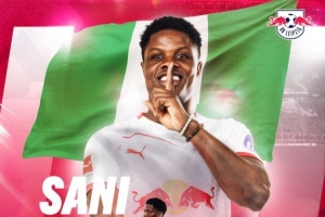 官方：莱比锡同尼日利亚19岁边锋苏莱曼·萨尼签约至2031年