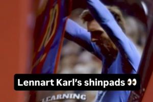 榜样!德甲官方发视频:拜仁新星卡尔护腿板上为梅西晒球衣画面