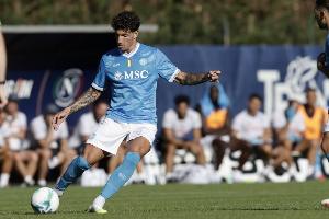 全市场:那不勒斯可能提前买断卢卡并外租,穆里尼奥欣赏他