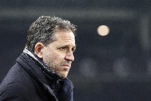 记者:帕拉蒂奇离开热刺是个人决定,他在热刺其实非常受欢迎