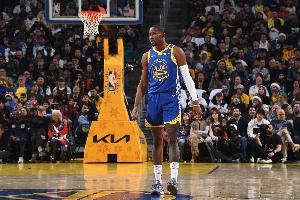 科尔想让他打 却在赛前突然受伤？TA：勇士内部怀疑库明加诈伤