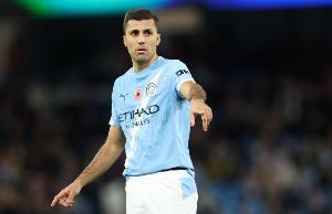 怒斥英超判罚!记者:罗德里应被短期禁赛,被误判并非曼城独有