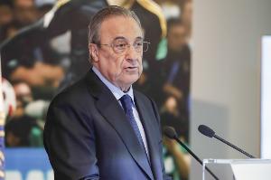 TA:皇马高层认为球队阵容足以争冠,冬窗拒绝了所有经纪人的推荐