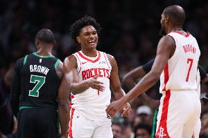 西部第4VS东部第3!ESPN预测明日胜率:火箭57% 凯尔特人43%