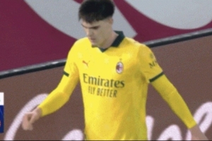 意天空:米兰后卫巴尔泰萨吉左大腿屈肌受伤,将接受进一步检查