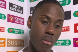 查洛巴：我们必须昂首挺胸继续前进，不让这场失利影响到状态