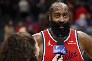 名记：哈登说快船要重建所以他才走 但据我核实快船没有重建计划