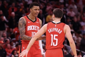TA记者：尽管小贾和谢泼德不稳定 但他们还年轻&火箭不会放弃他们