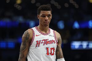 难阻失利！小贾巴里·史密斯10中7拿到17分7板外加2帽1断