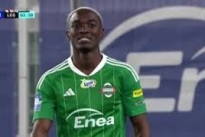 外媒：大连英博150万欧报价波兰超前锋卡皮塔，对方要至少250万欧