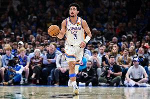 以赛亚·乔：和麦凯恩搭档很自然 他能为所有人拉开空间创造机会