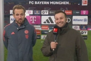 凯恩：能和迪亚斯一起踢球真的很开心，他整场比赛都充满威胁